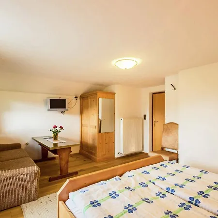 Appartamento Spacious In F Gen Near Area Fügen